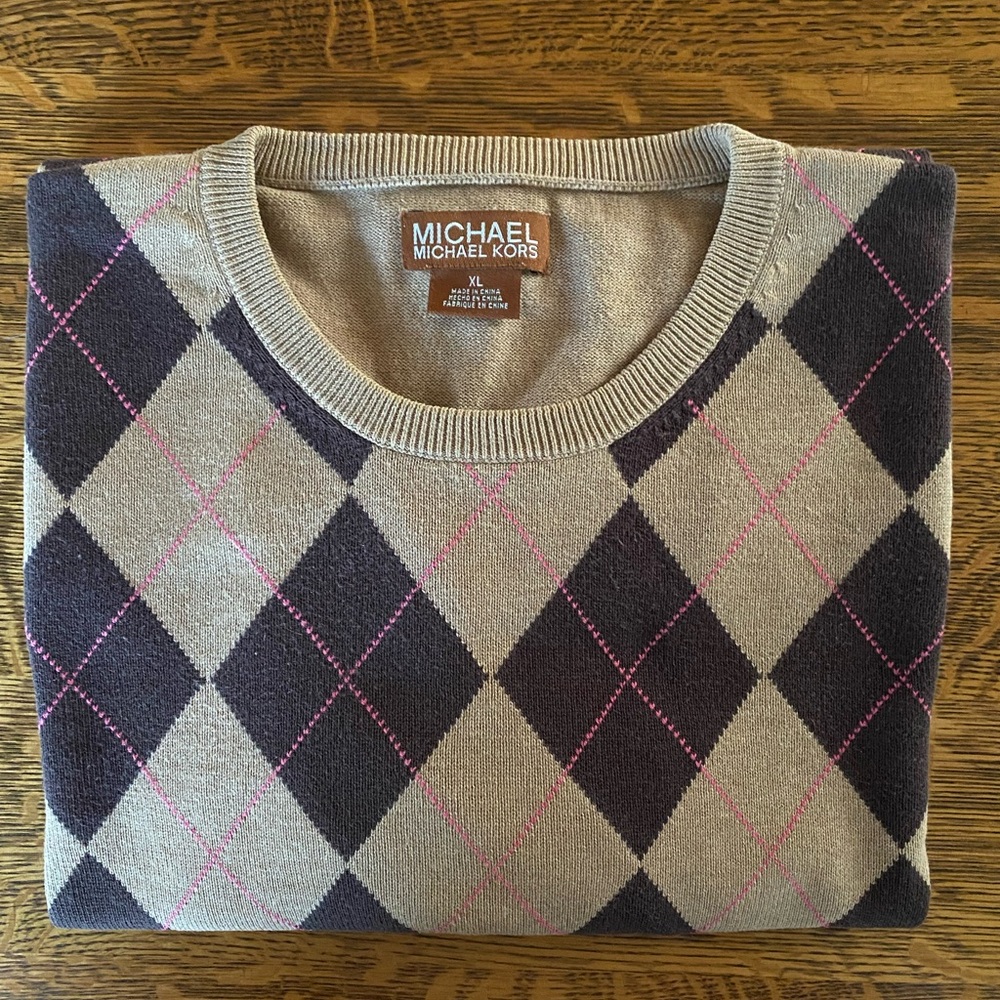 Michael Kors Round neck sweater.